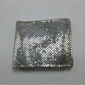 Vintage Whiting & Davis Silver Tone Mesh Wallet